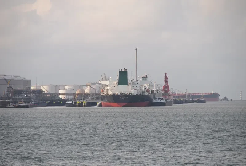 SINOPA Tanker IMO 9172038 photo 3