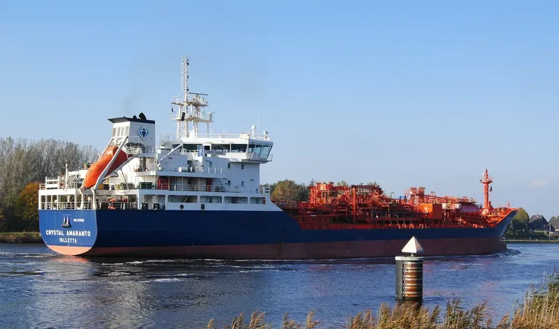 HELGA ESSBERGER Tanker IMO 9172155