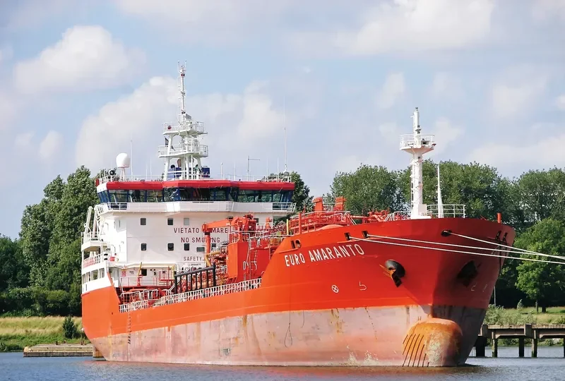 HELGA ESSBERGER Tanker IMO 9172155 photo 3