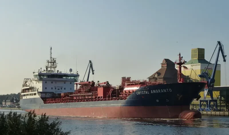 HELGA ESSBERGER Tanker IMO 9172155 photo 5