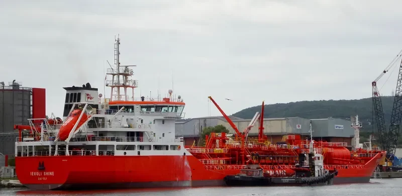 IEVOLI SHINE Tanker IMO 9172167 photo 7