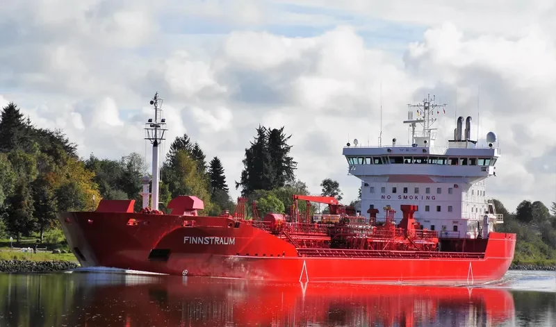FINNSTRAUM Tanker IMO 9172222 photo 2