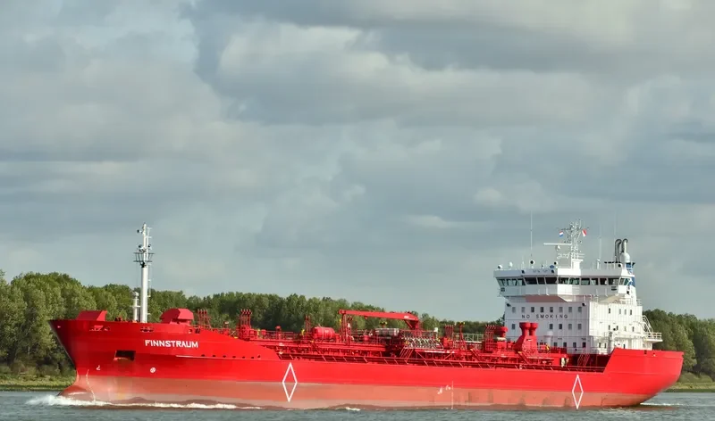 FINNSTRAUM Tanker IMO 9172222 photo 8