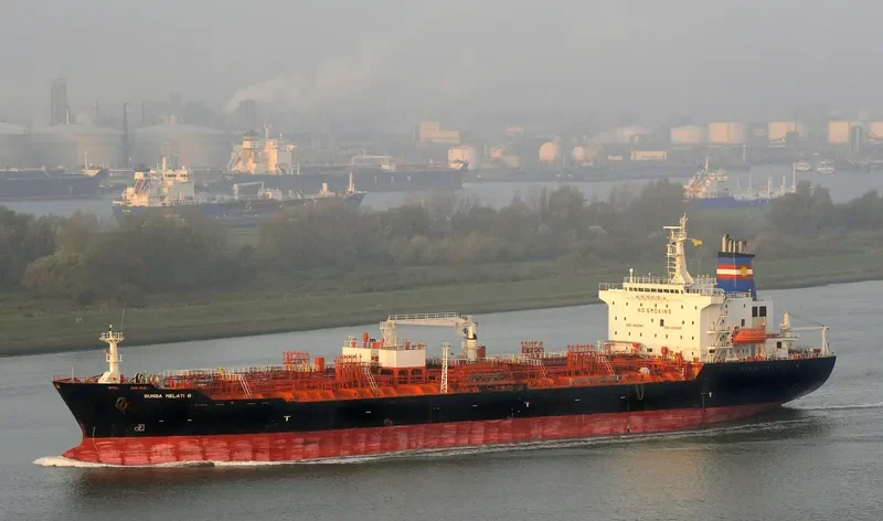 MELATI 6 Tanker IMO 9172260 photo 2