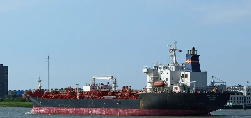 MELATI 6 Tanker IMO 9172260 photo 7