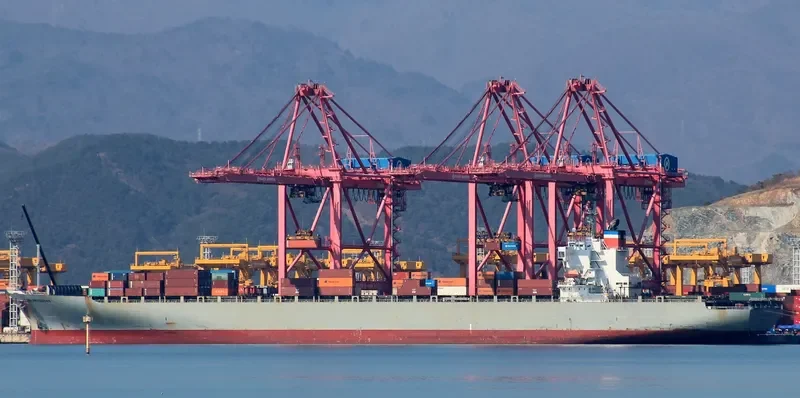 VAN AMAZONAS Container Ship IMO 9172569 photo 7