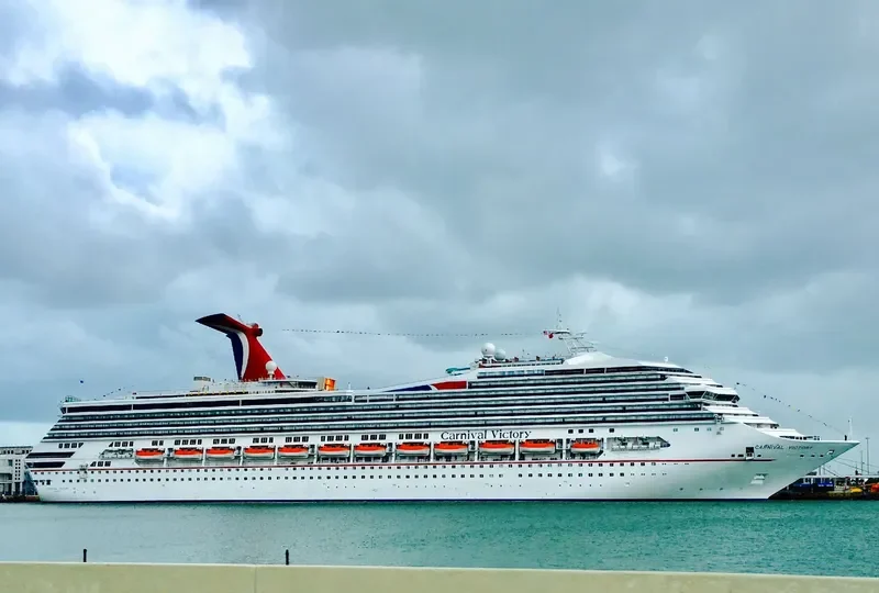 CARNIVAL RADIANCE Passenger Ship IMO 9172648 photo 4