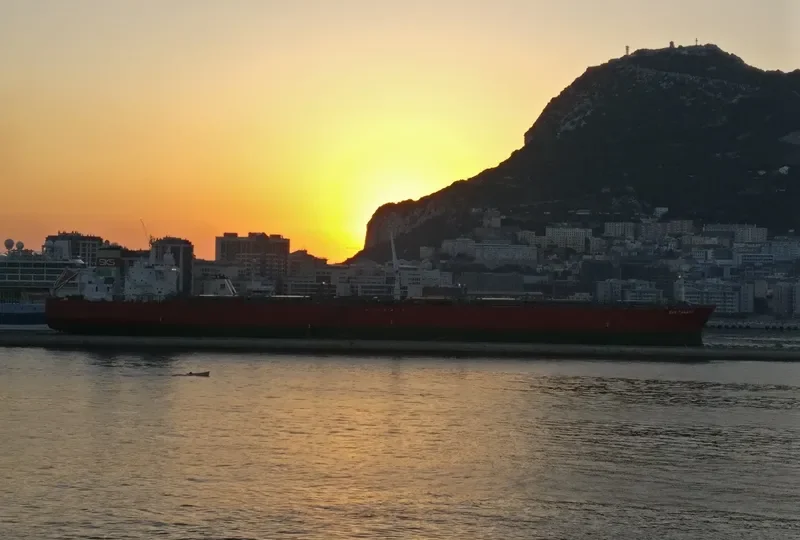 SKS TANARO Tanker IMO 9172662 photo 3