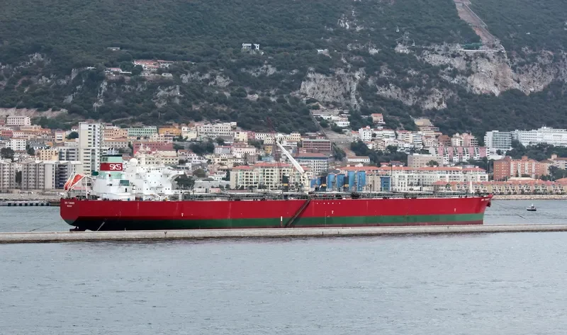 SKS TANARO Tanker IMO 9172662 photo 9