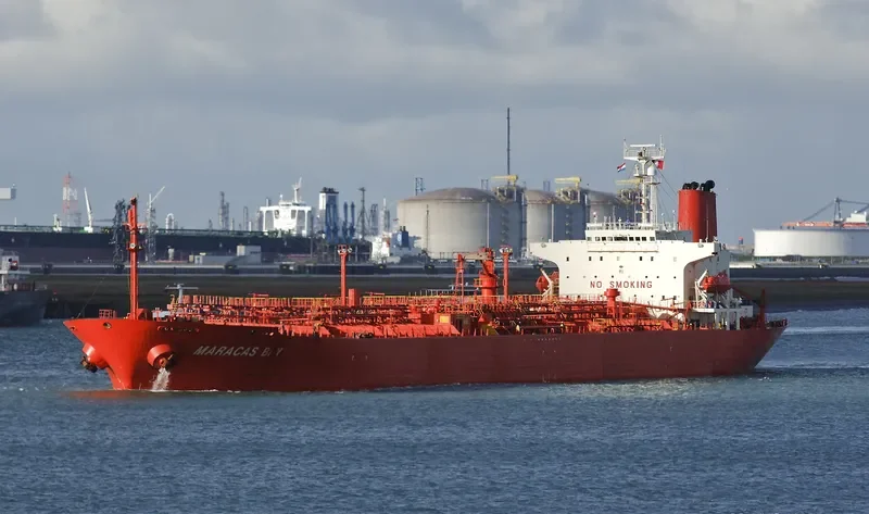 KURUSHINA Tanker IMO 9172727 photo 4