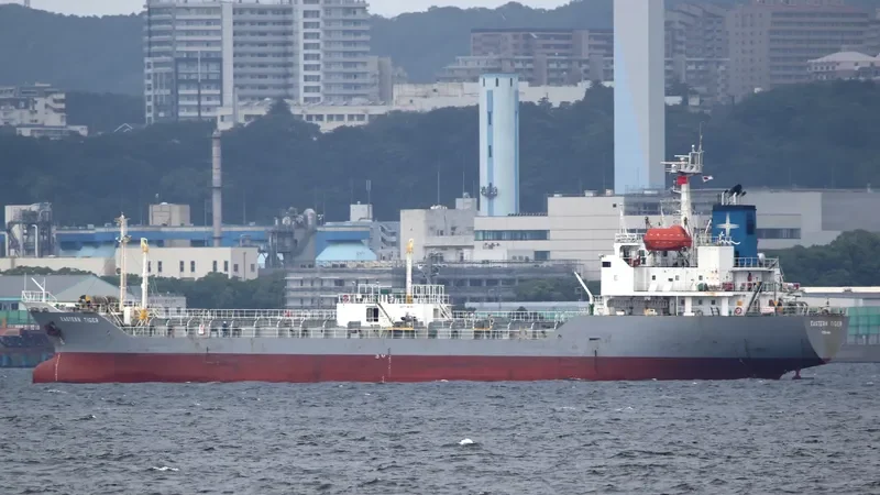 EASTERN TIGER Tanker IMO 9172741 photo 8