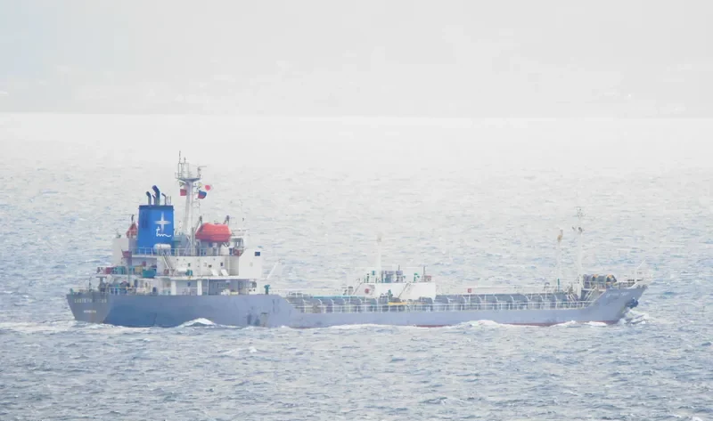 EASTERN TIGER Tanker IMO 9172741 photo 10