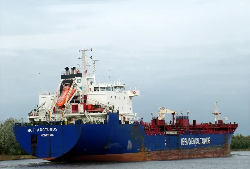MAESTRO Tanker IMO 9173111 photo 8