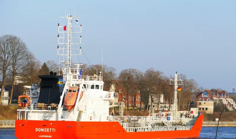 DONIZETTI Tanker IMO 9174098 photo 2