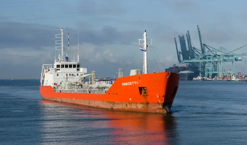DONIZETTI Tanker IMO 9174098 photo 7