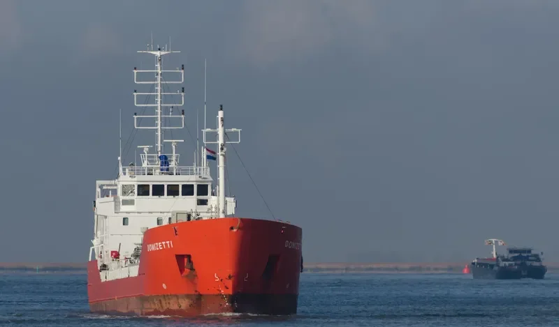 DONIZETTI Tanker IMO 9174098 photo 9