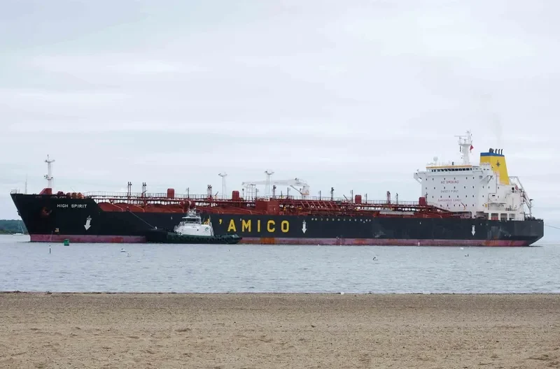 STAR SINO Tanker IMO 9174610 photo 8