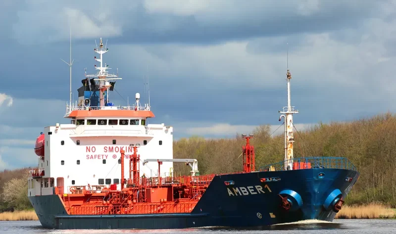ZALIV STRELOK Tanker IMO 9174713 photo 9