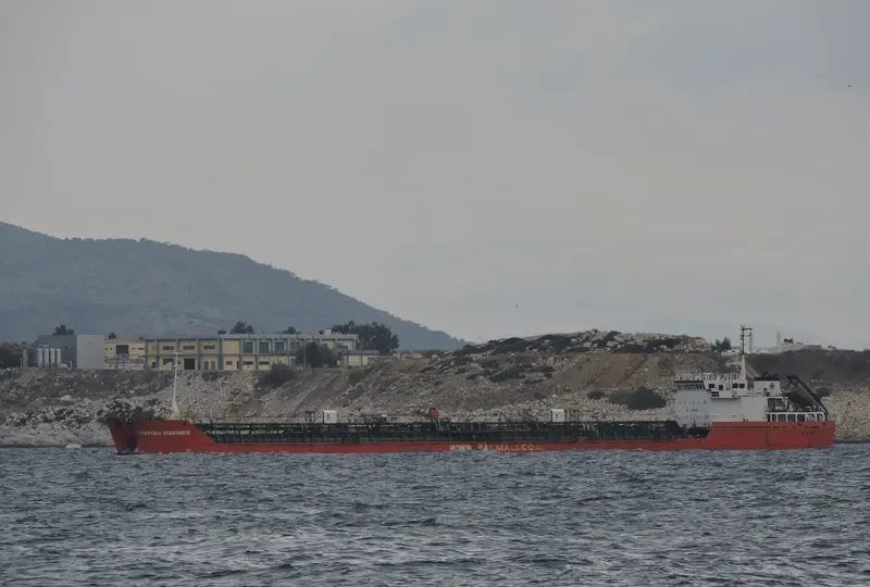 CASPIAN MARINER Tanker IMO 9175171 photo 3