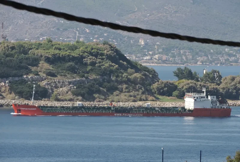 CASPIAN MARINER Tanker IMO 9175171 photo 10