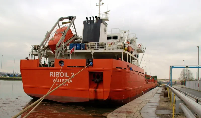 VEDMATA Tanker IMO 9175200 photo 6