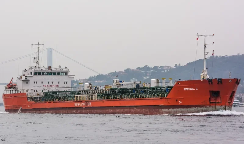 VISHVAMATA Tanker IMO 9175224 photo 7