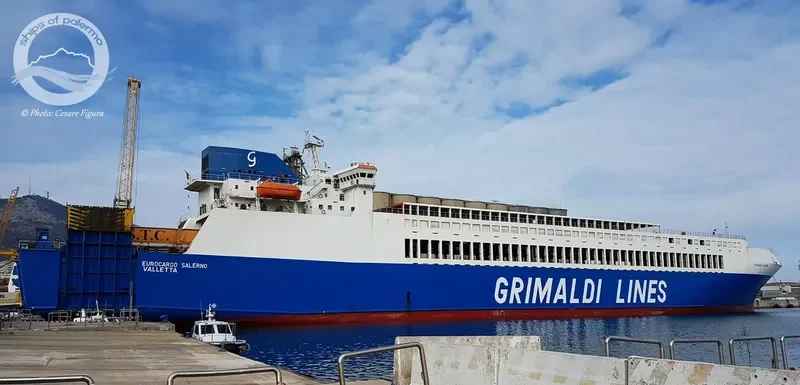 EUROCARGO SALERNO Ro-Ro IMO 9175494 photo 4