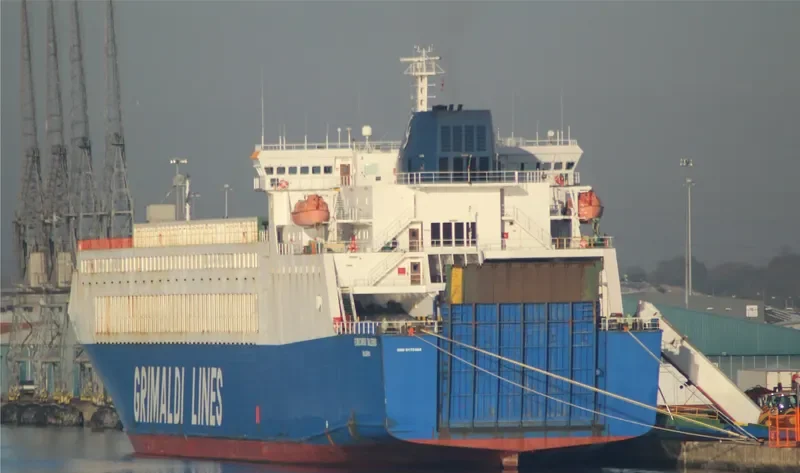 EUROCARGO SALERNO Ro-Ro IMO 9175494 photo 10