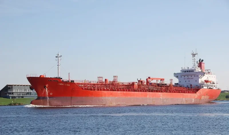 ANGEL 38 Tanker IMO 9175743 photo 2