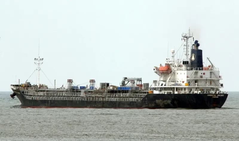 ANGEL 29 Tanker IMO 9175755 photo 2