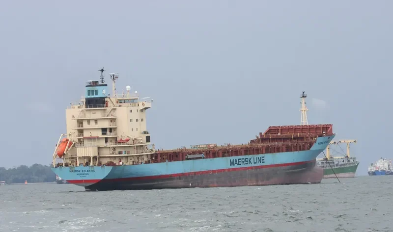 MAERSK ATLANTIC Container Ship IMO 9175808 photo 7