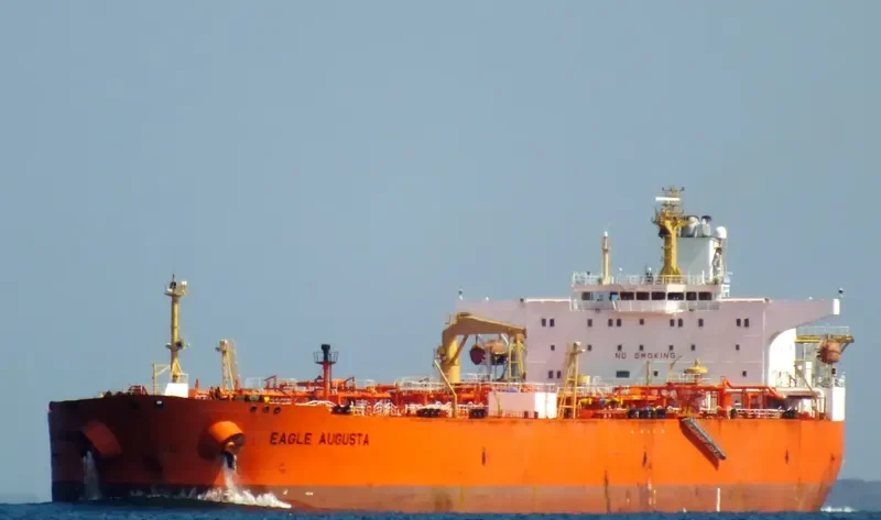 EAGLE AUGUSTA Tanker IMO 9176034 photo 3