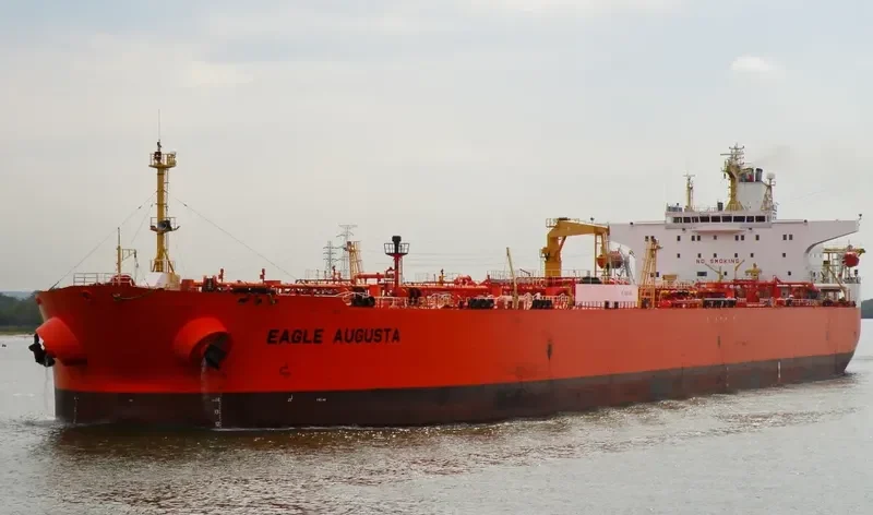 EAGLE AUGUSTA Tanker IMO 9176034 photo 4