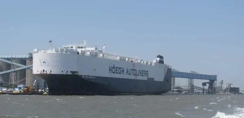 HOEGH TRANSPORTER General Cargo IMO 9176395 photo 9