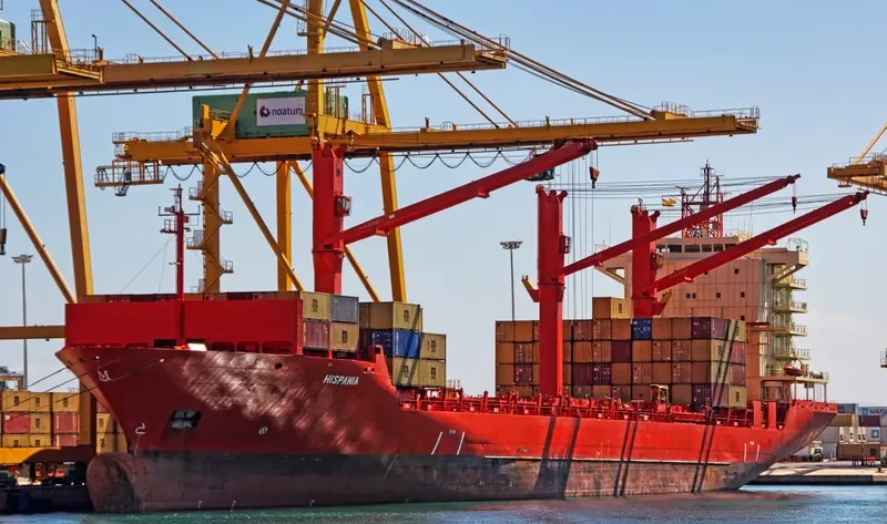 RT DAGR Container Ship IMO 9176682 photo 3