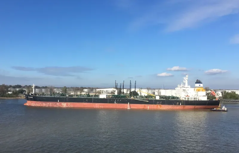 POLAN Tanker IMO 9176761 photo 4