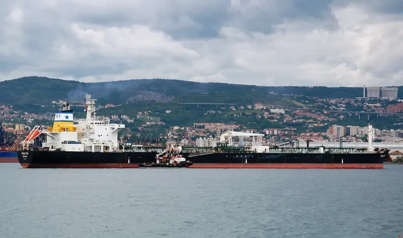 POLAN Tanker IMO 9176761 photo 7