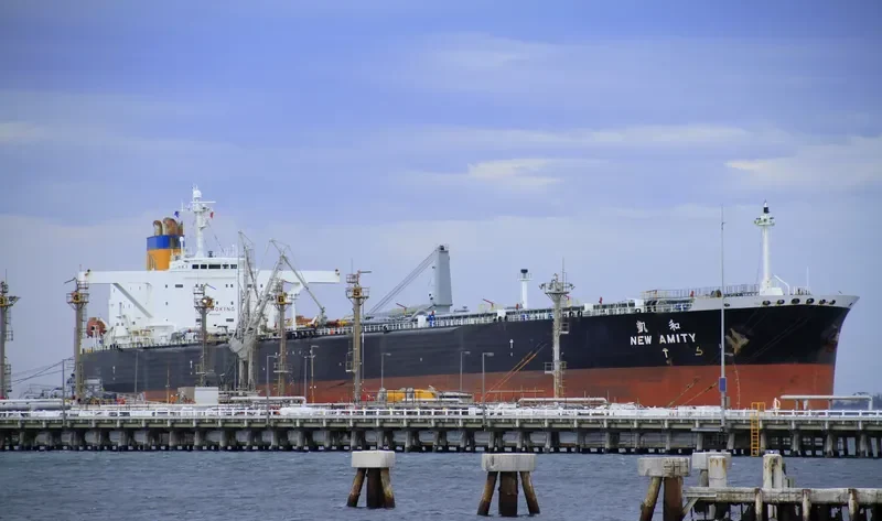 NEW AMITY Tanker IMO 9177820 photo 6