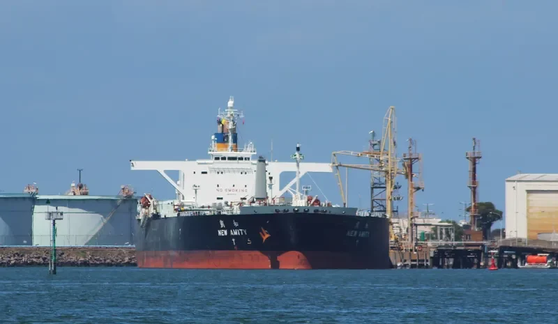 NEW AMITY Tanker IMO 9177820 photo 8
