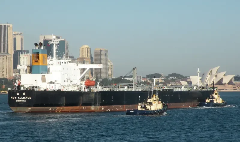 NEW ALLIANCE Tanker IMO 9177947 photo 10