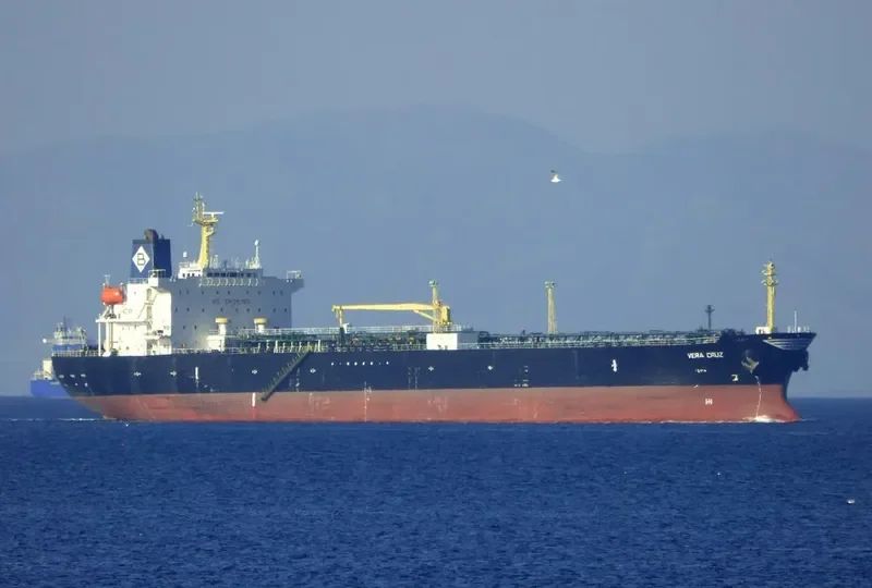 CONFIDENCE P Tanker IMO 9178044 photo 4