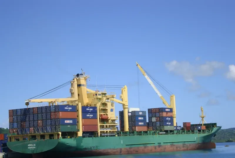 SPIRIT OF MUMBAI Container Ship IMO 9178276 photo 7