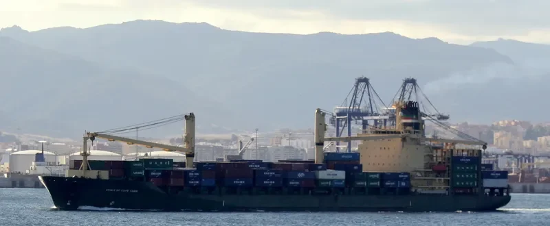 SPIRIT OF CAPE TOWN Container Ship IMO 9178290 photo 4