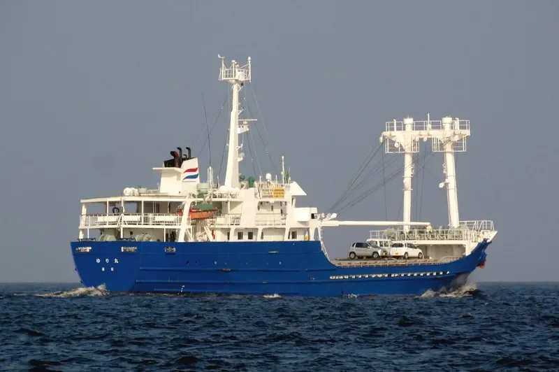 YURI MARU Passenger Ship IMO 9178484 photo 8