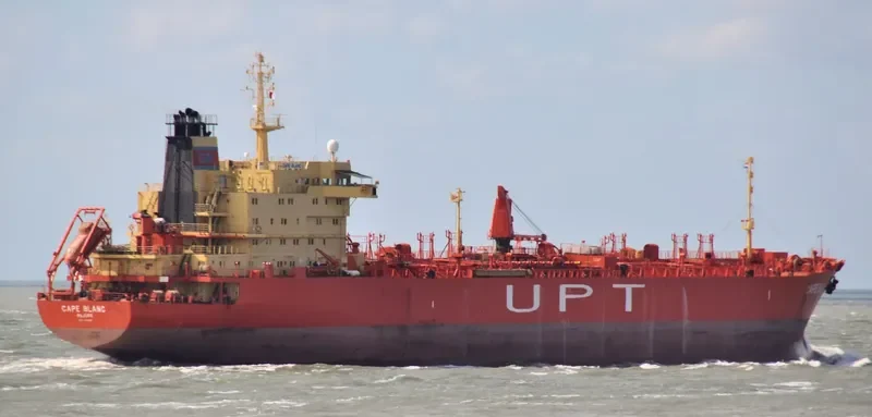 DISTYA PUSHTI Tanker IMO 9179127 photo 6