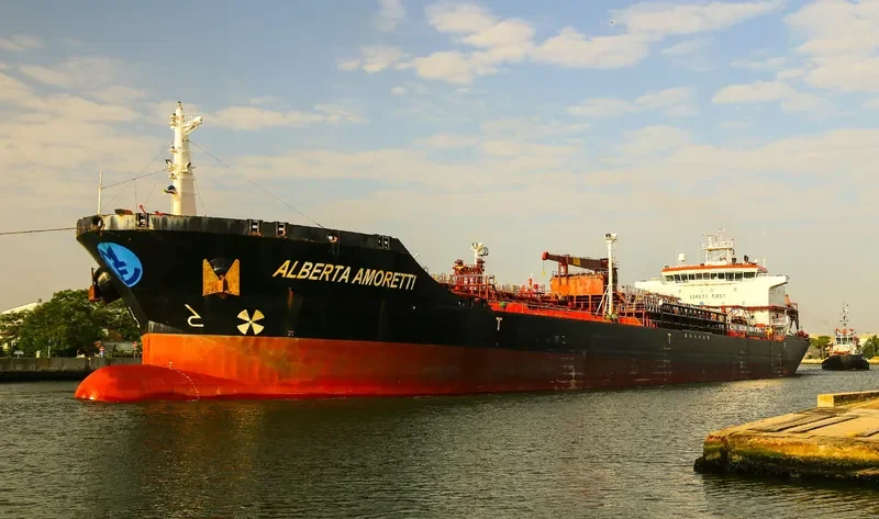 ALBERTA AMORETTI Tanker IMO 9179347 photo 8