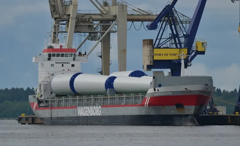VOORNEBORG Container Ship IMO 9179373 photo 6