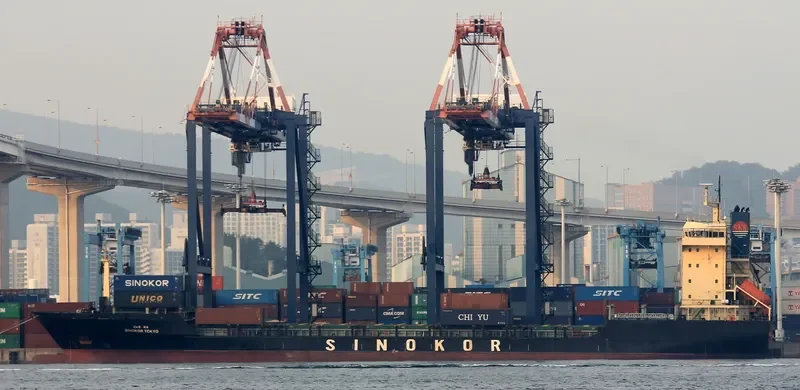 RUN SHENG Container Ship IMO 9179464 photo 4
