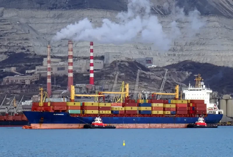 ELAFONISOS Container Ship IMO 9179816 photo 5
