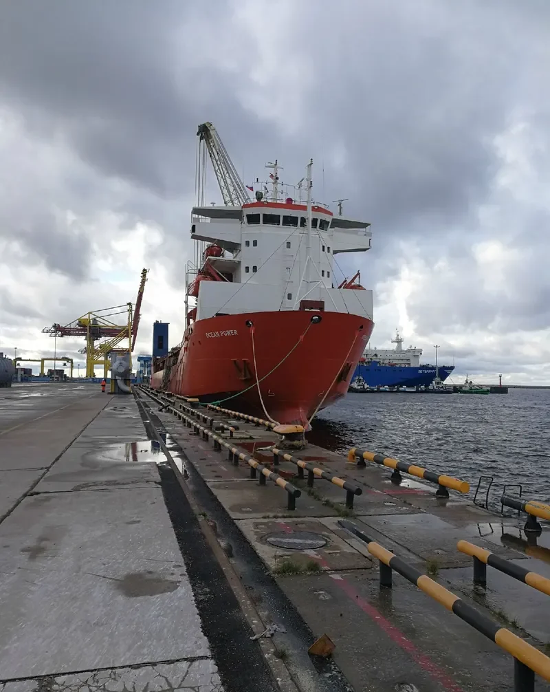 ADLER Ro-Ro IMO 9179854 photo 2
